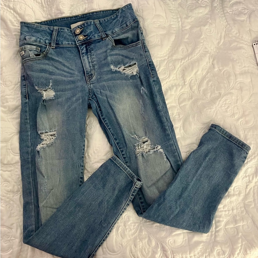 KanCan ‘Estilo’ Straight Leg Jeans
